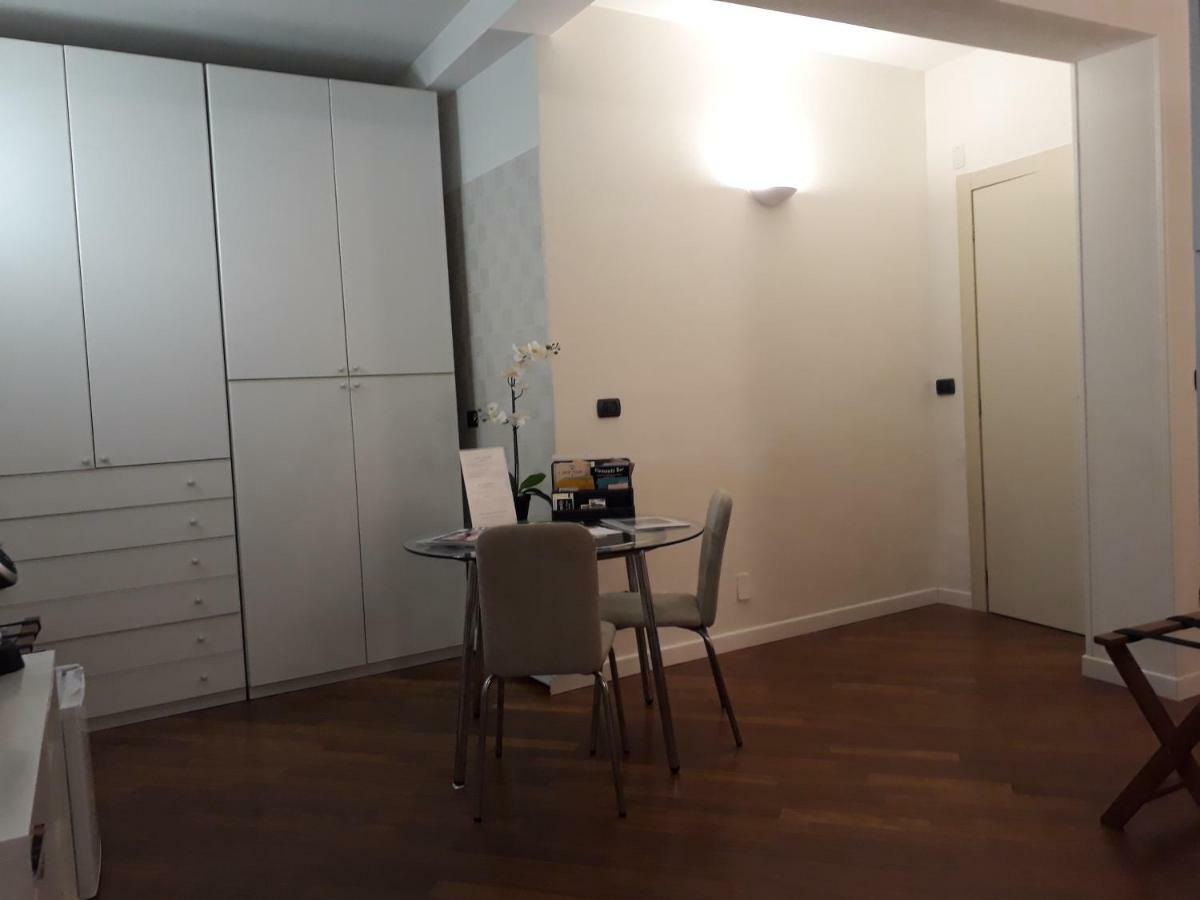 Suite Del Borgo - Affittacamere - Guest House Bologna Eksteriør billede